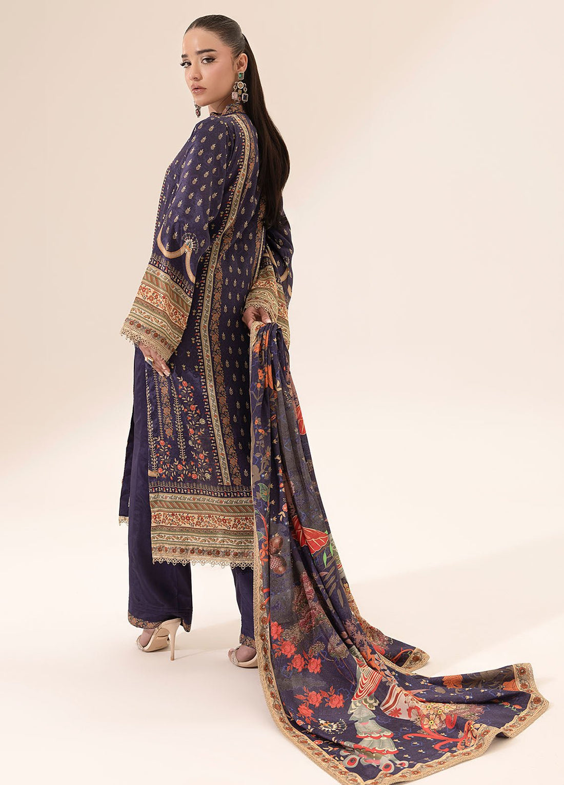 Sahane | Suay Silk Handwork Edit | CT - 15006 ETHER - SUAY - Seharnaz