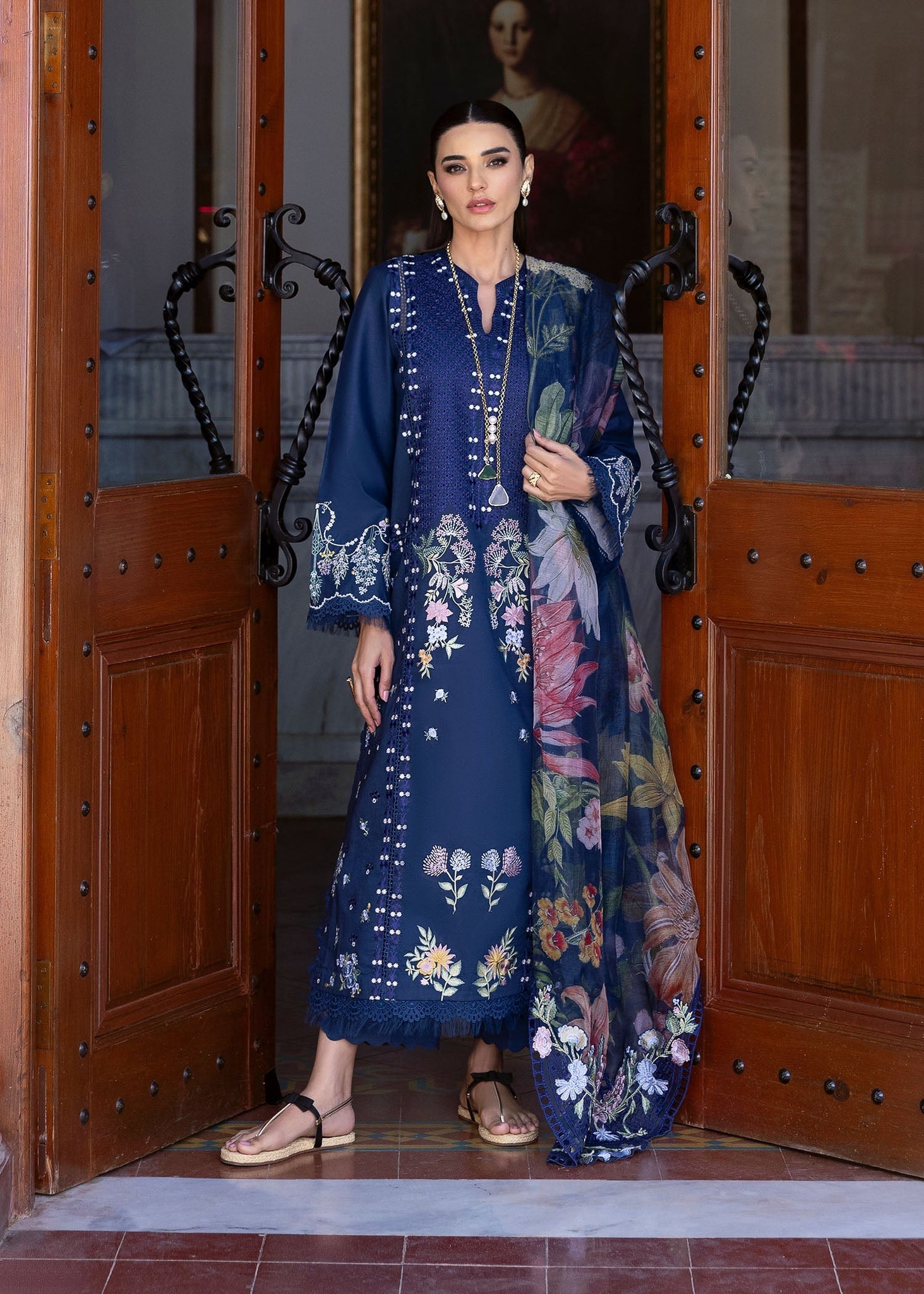 Saira Shakira | Bloom Lawn 25 | HANGING GARDENS 2-B - Seharnaz