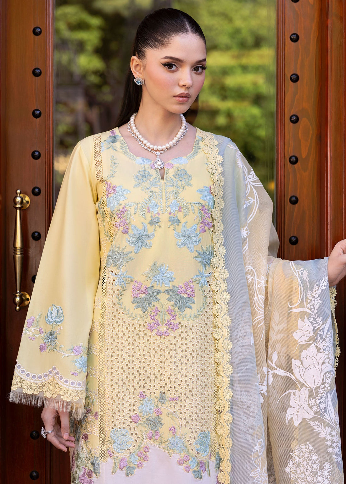 Saira Shakira | Bloom Lawn 25 | LOTUS REVERIE 4-A - Seharnaz