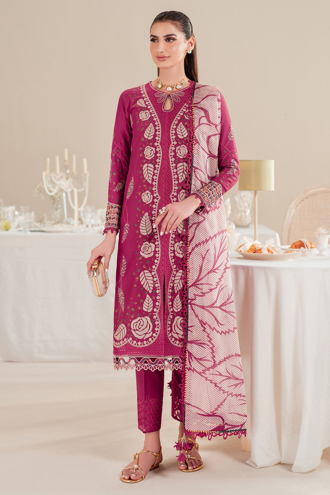 Jazmin | Iris Luxury Lawn 25 | IL'25-D05 - Seharnaz
