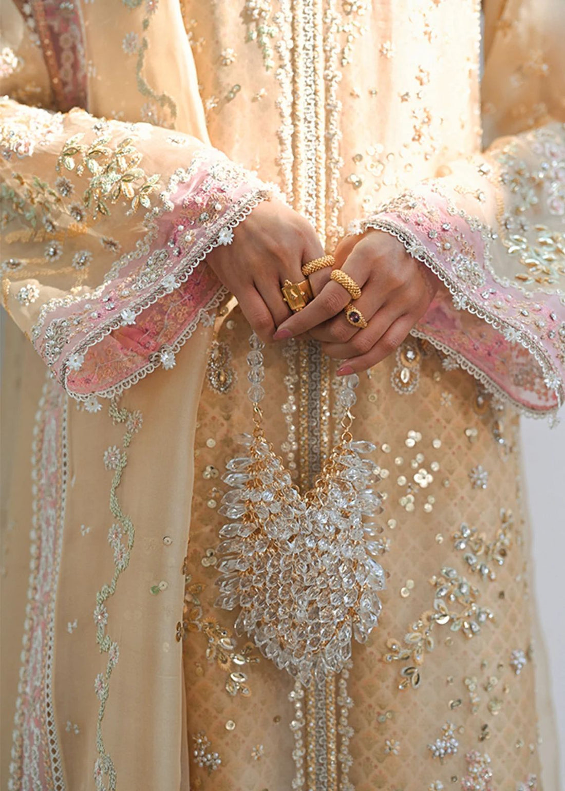 Suffuse | Freeshia RTW'24 | Suha