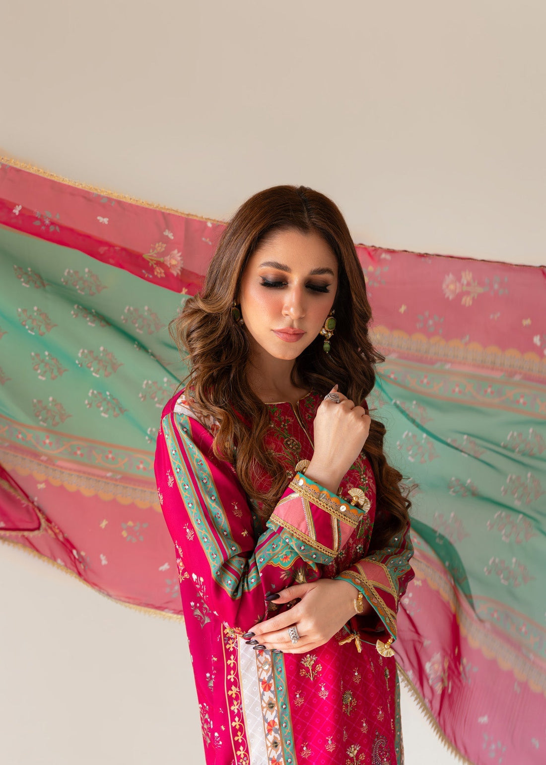 Sammy K | Bahar Formals | GUL YAS